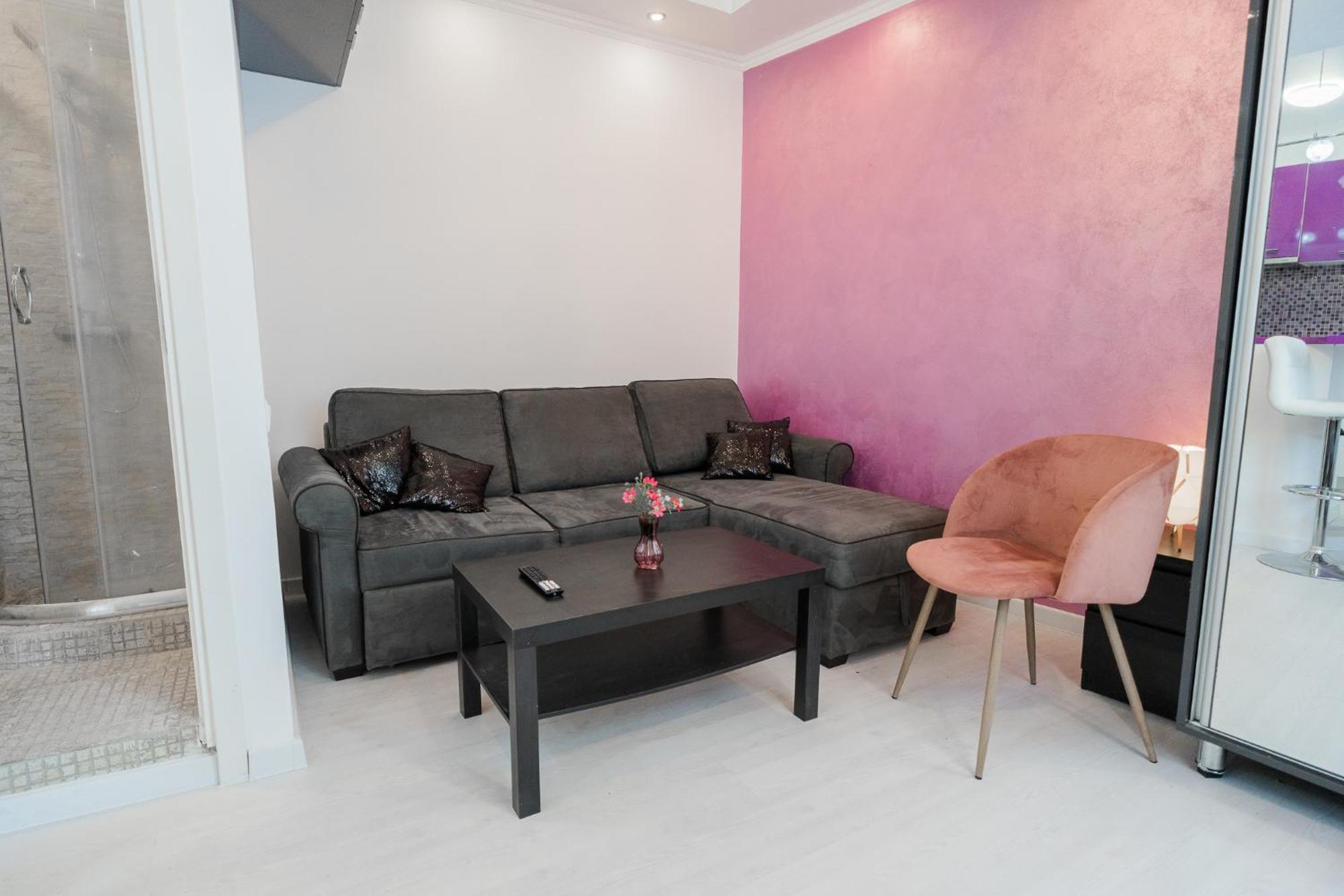 Ultra Central White & Lila Studio Bukurešť Exteriér fotografie