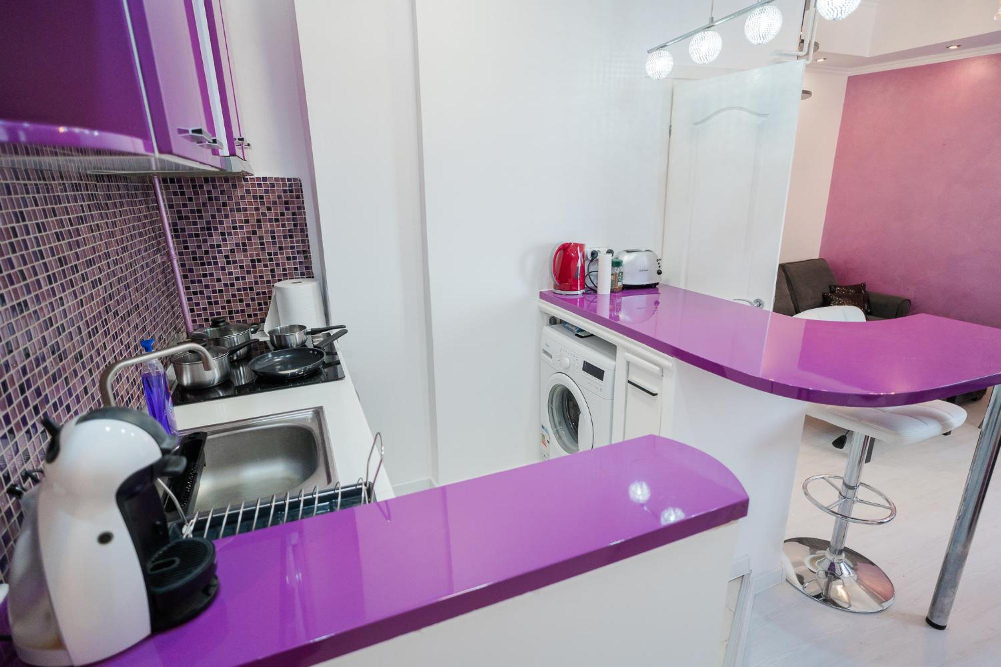 Ultra Central White & Lila Studio Bukurešť Exteriér fotografie