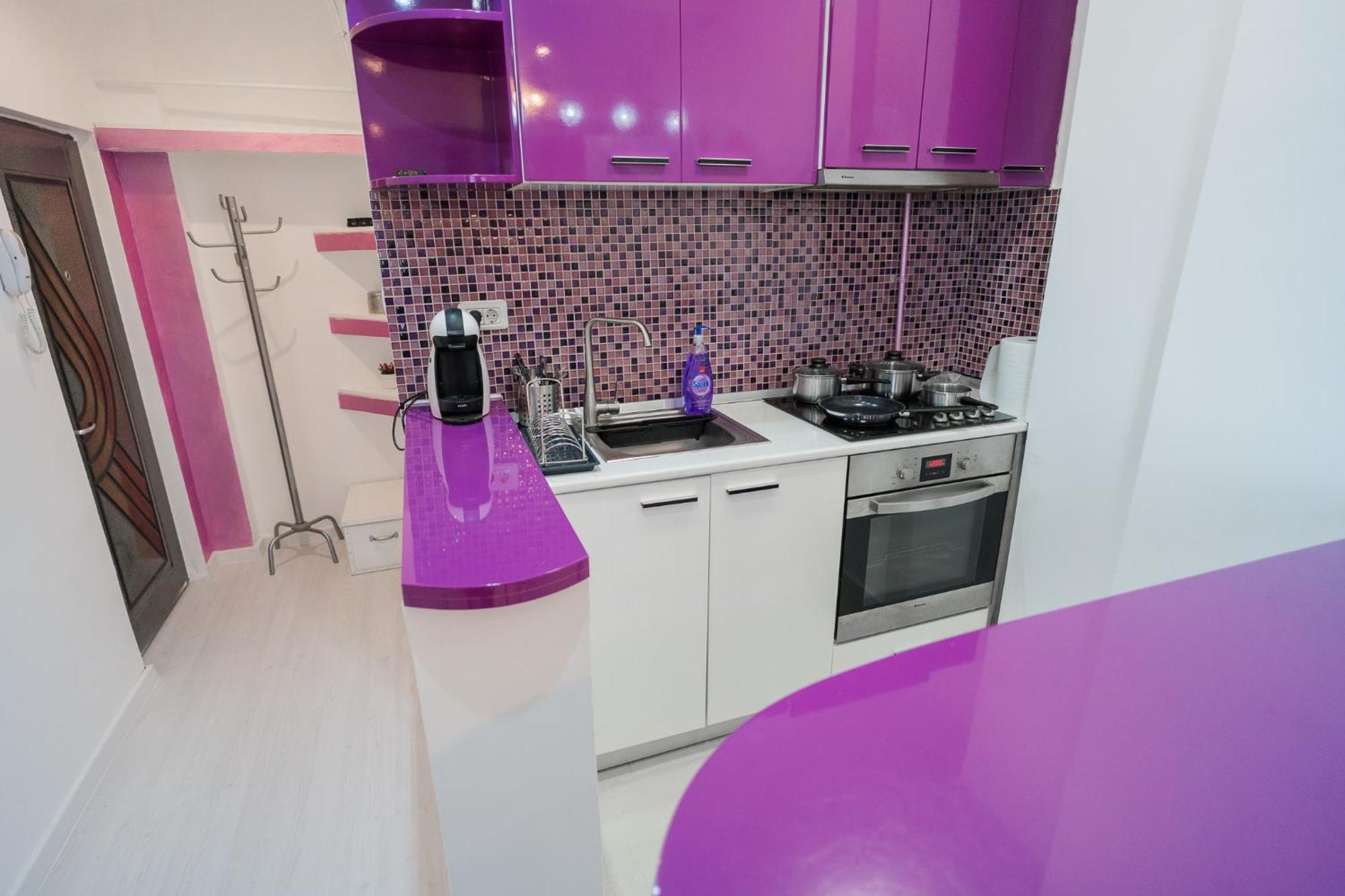 Ultra Central White & Lila Studio Bukurešť Exteriér fotografie
